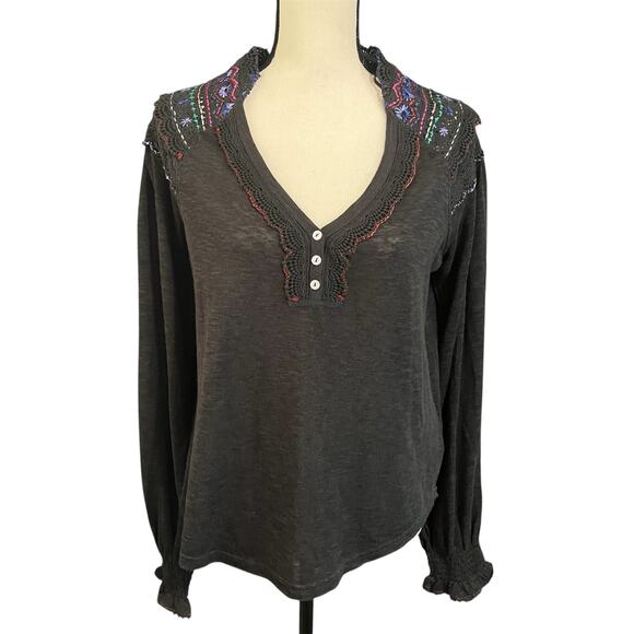 Free People NEW Women's Washed Black V-Neck Embroidered Siesta Fiesta Top Sz XS - Picture 2 of 7